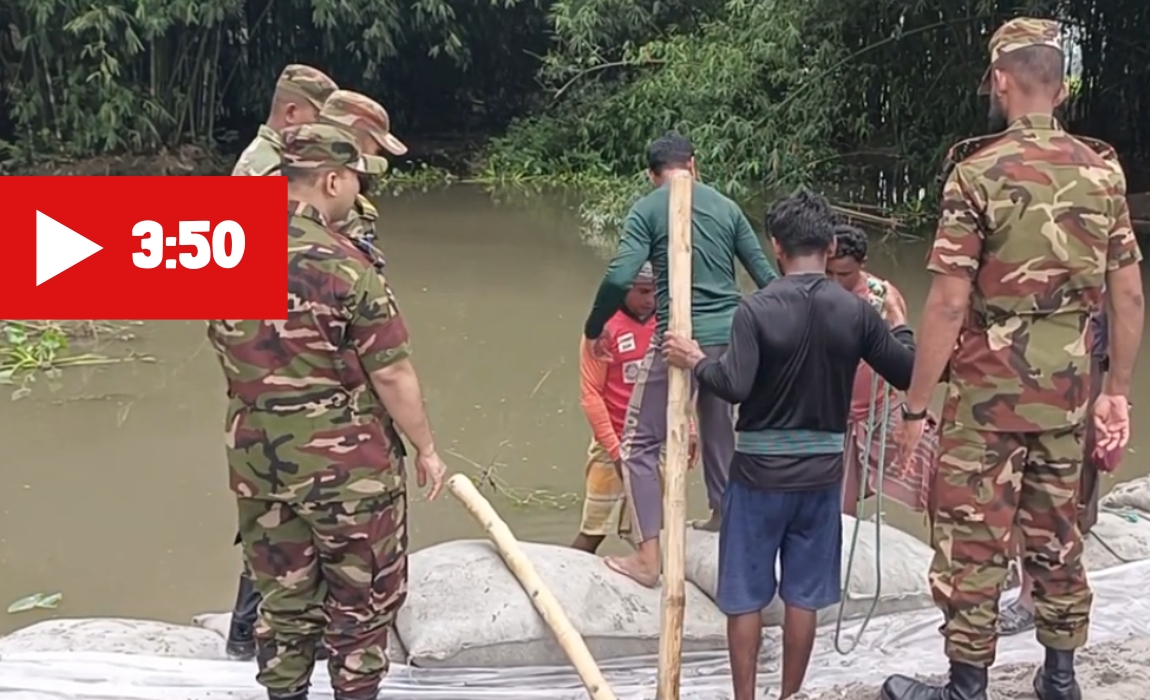 বাঁশের কারুকাজে গ্রামীণ ঐতিহ্যের জীবন্ত প্রদর্শনী “দারিয়াপুর হাট” (17)